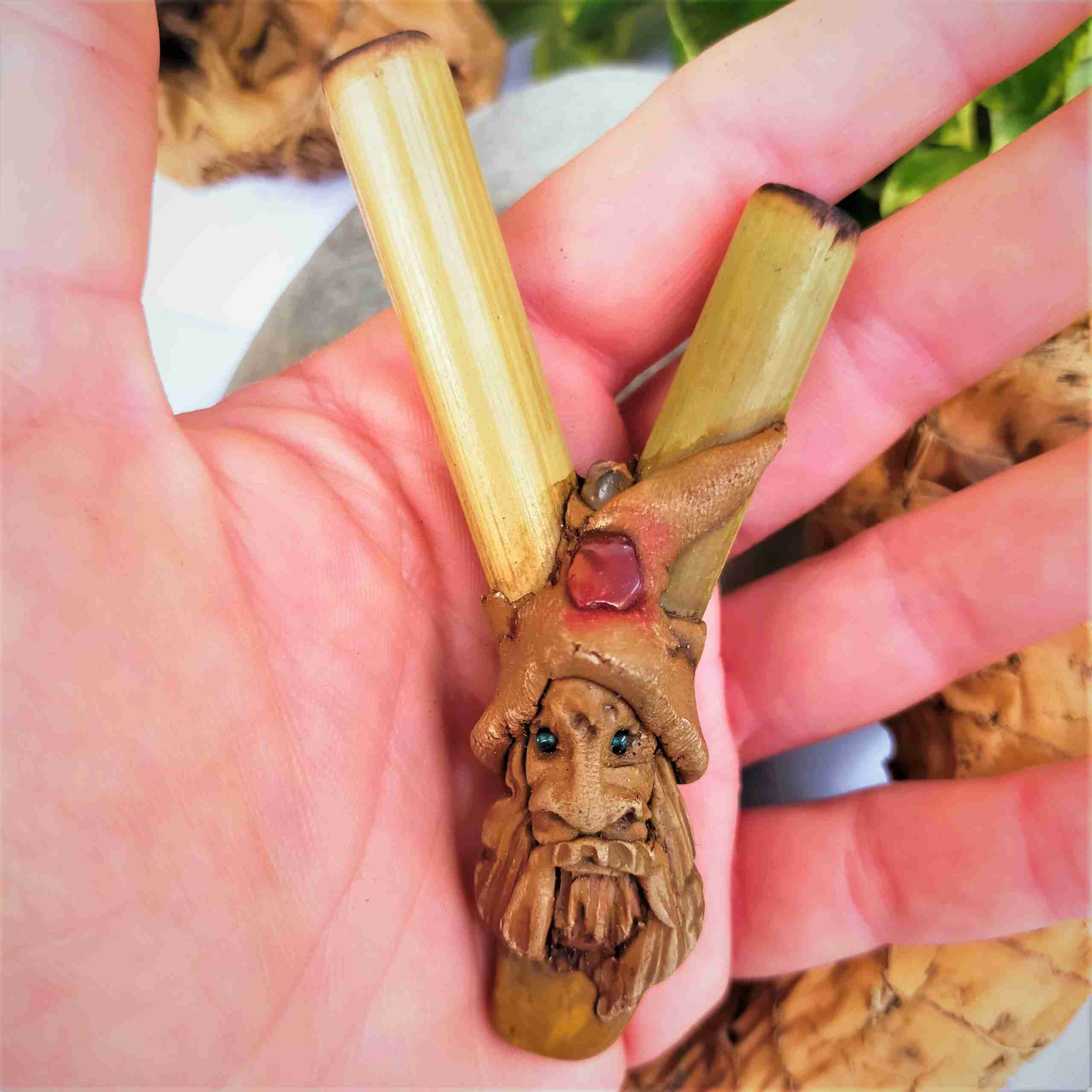 Kuripe-Bambu Totem Mago Folletto Amuleto Pietre potenti